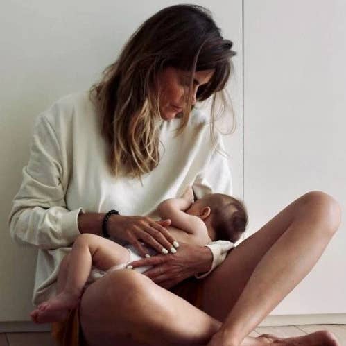 Sweat 'La crème de la crème' pour la vente par Milk Away srl