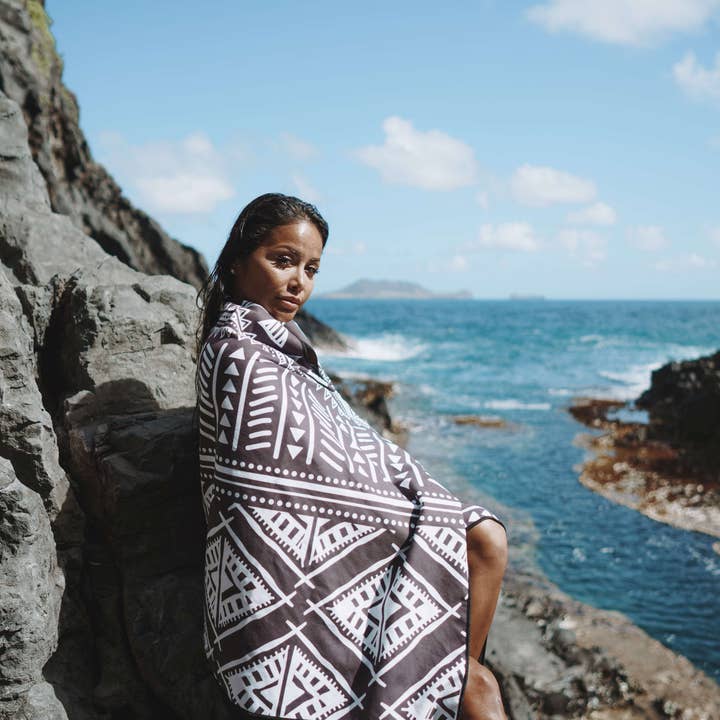 RHB HAWAII - Wholesale Beach Towel - Black tribal pattern Beach Towel4