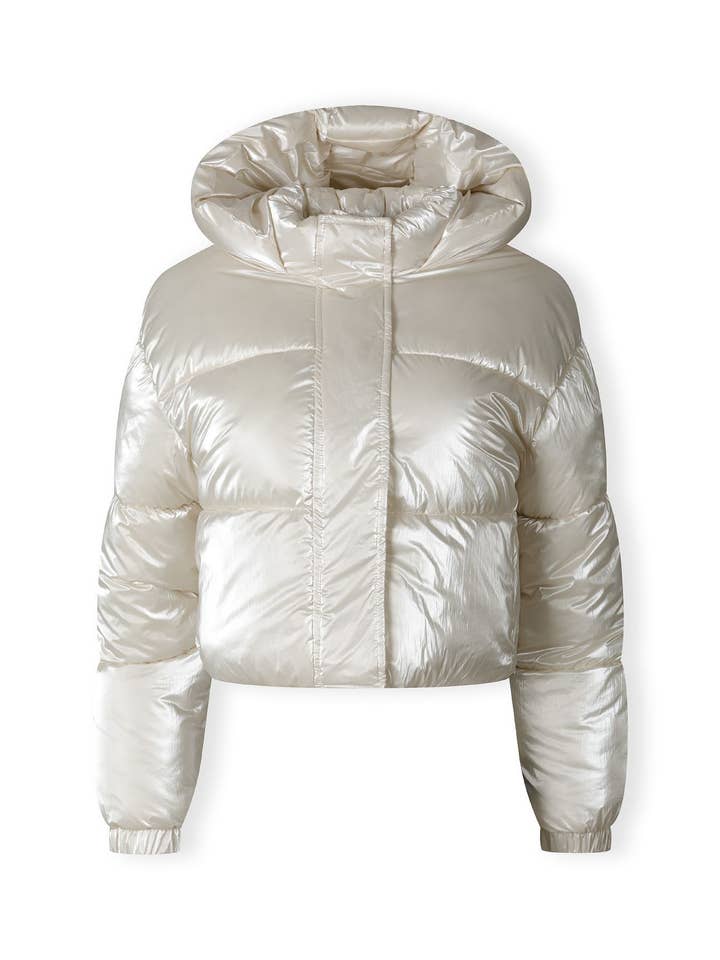 Minoti sp. z o.o. – Großhandel Pufferjacke – Damen – Gefütterte Jacke im Metallic-Look (XS-XL)