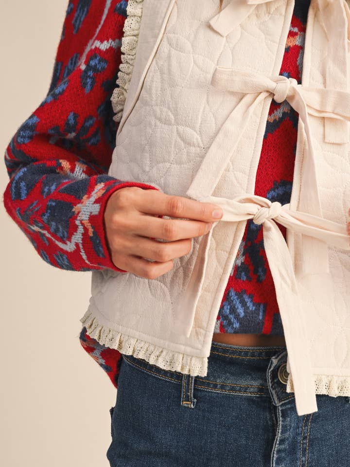 &MERCI - Wholesale Outerwear Vest - Women's - FLORAL QUILTED LACE TRIM BOW TYING VEST MJK41134