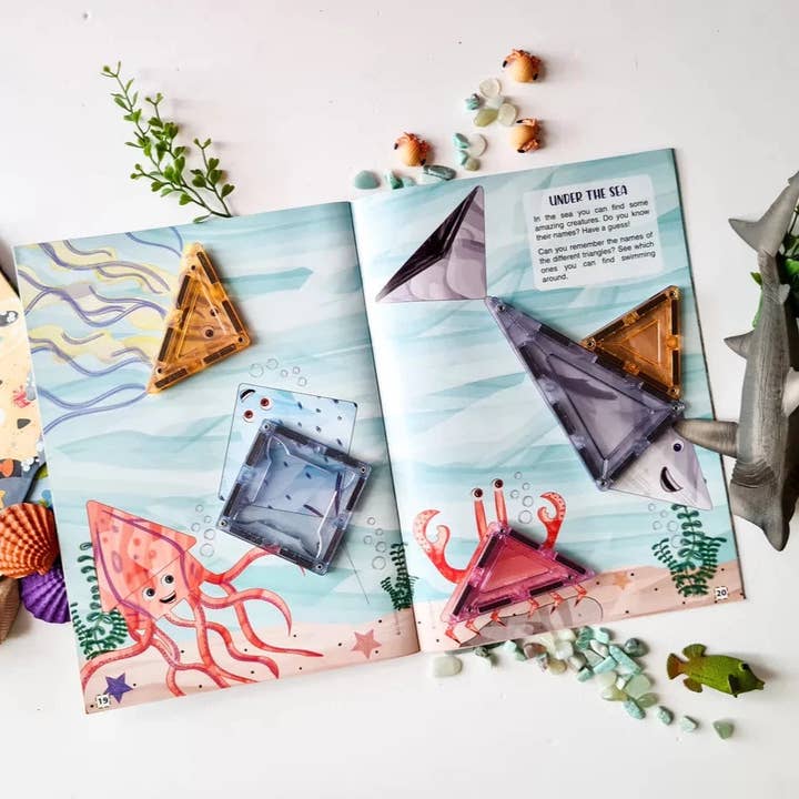 Activiteitenboek | MAGBLOX® en andere Stellingen wholesale inkopen. Gratis retourzendingen en een 60-dagen netto betalingstermijn op Faire.com trends op Faire.