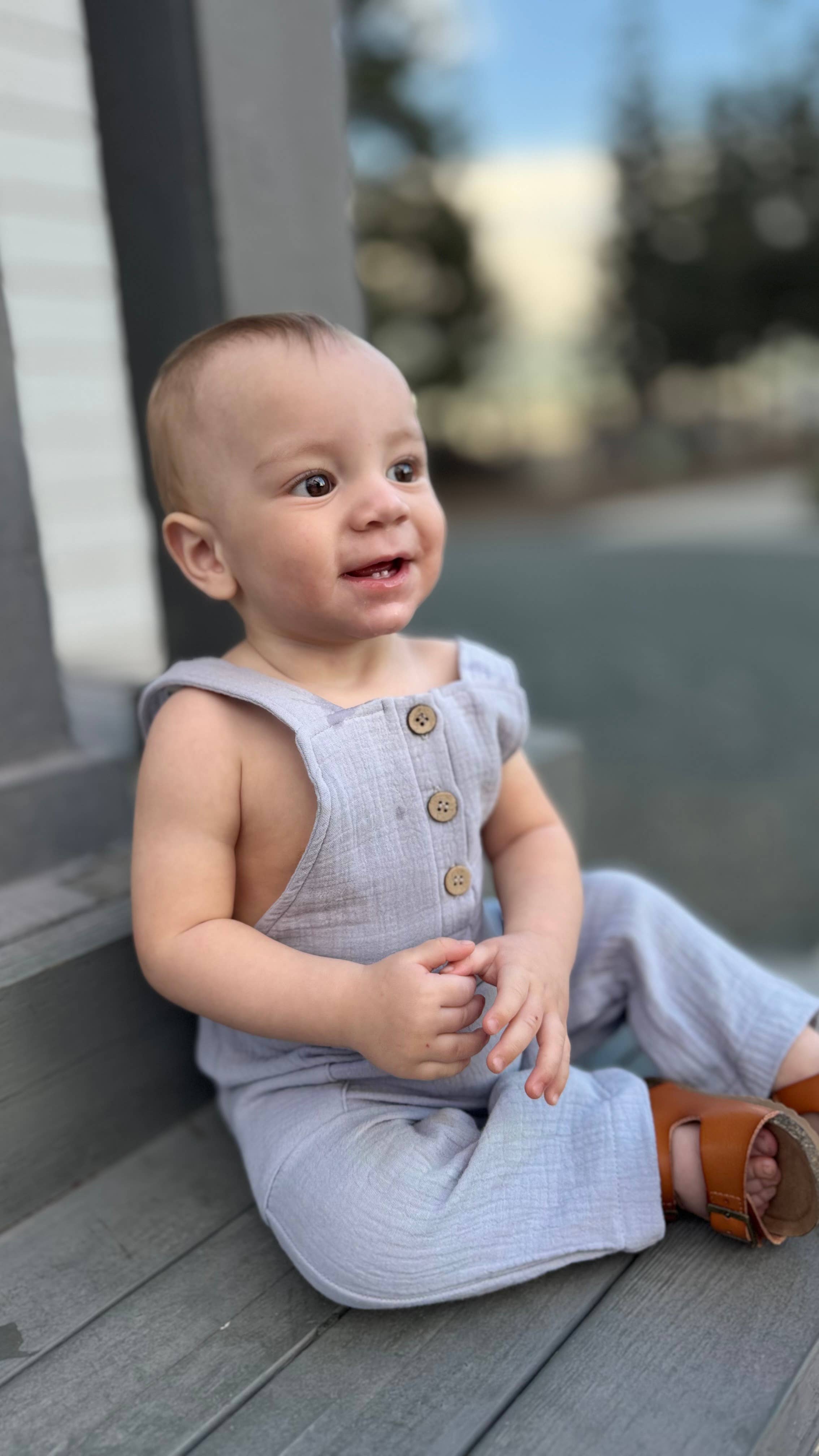 Cloud The Darcy-Cloud-Organic Muslin Adjustable Crisscross Overall for wholesale on Faire1