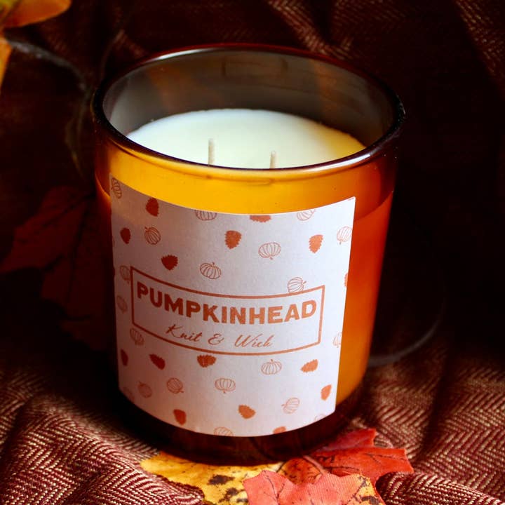 Pumpkinhead, bougie de 12 oz pour la vente par Knit & Wick