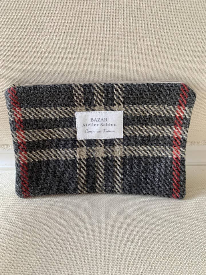 Pouch - Black Pion Tartan for wholesale by Bazar Atelier Sablon
