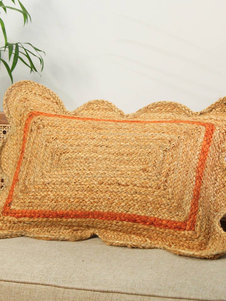 Housse de Coussin en Jute de Ferme 14x22 | Décoration de Maison de Vacances pour la vente par Eyda Homes
