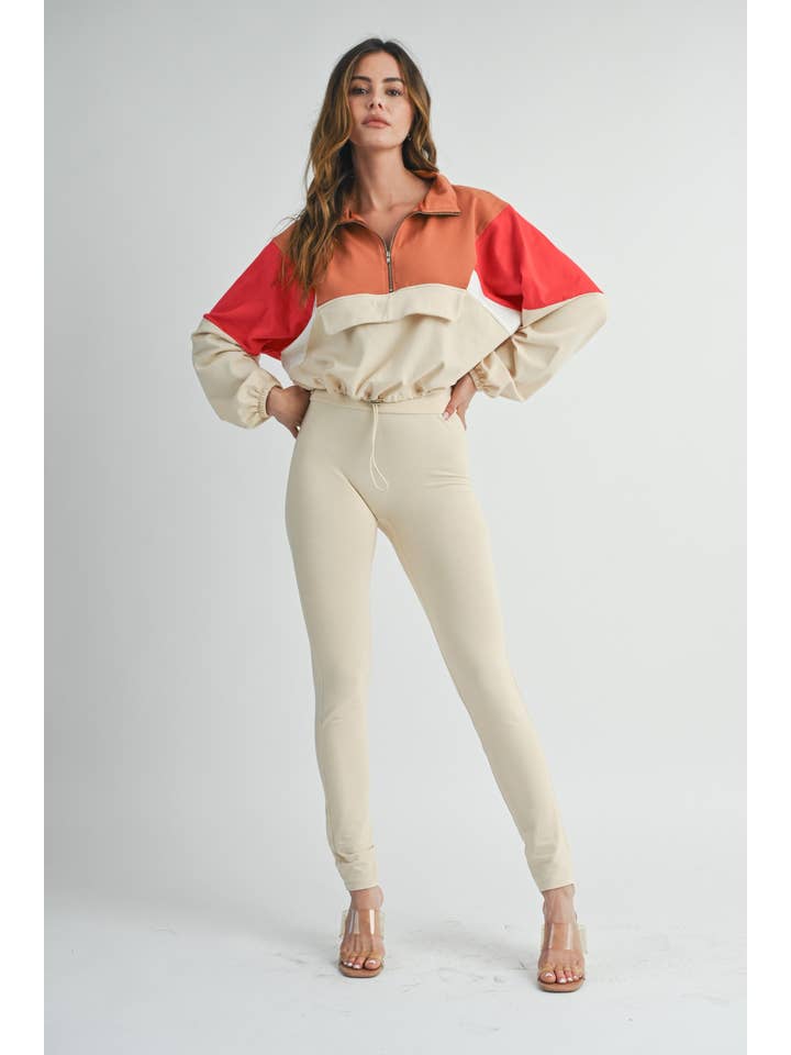 Peace Love Line - Wholesale Set met top en broek (GEEN Loungewear) - Dames - PL4944 - SET VAN TRUI EN BROEK MET KLEURBLOKKEN2