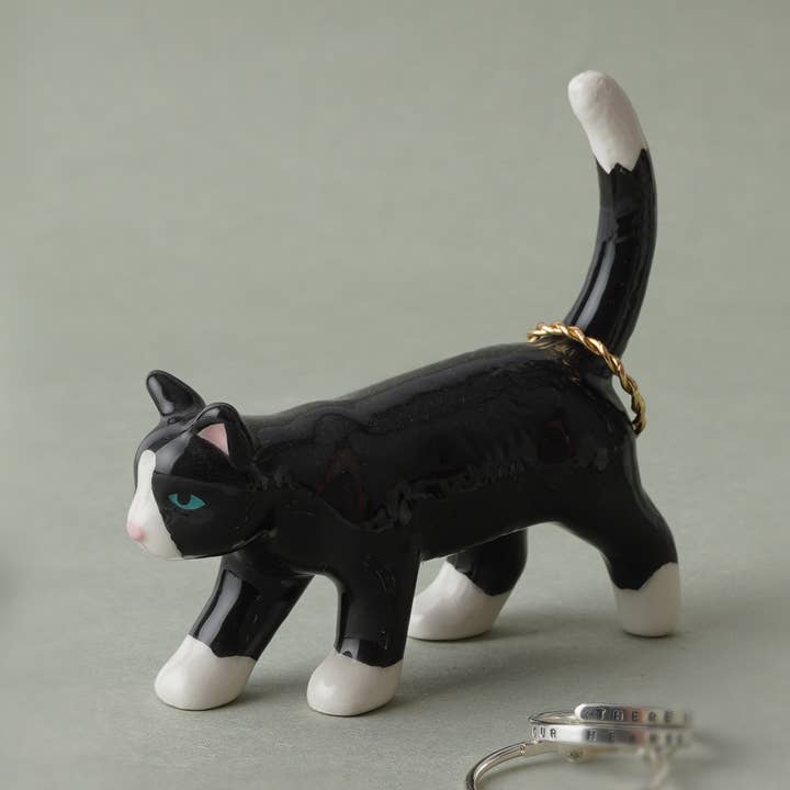 Bella the Black Cat Ring Holder for wholesale by CGB Giftware