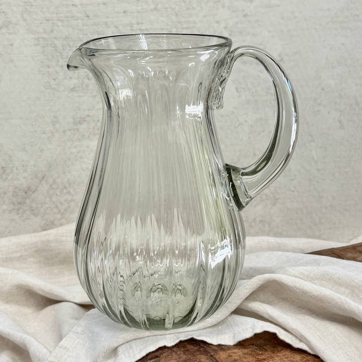 Villa Lua Home - Vente Carafe - Pichet cannelé soufflé à la main3