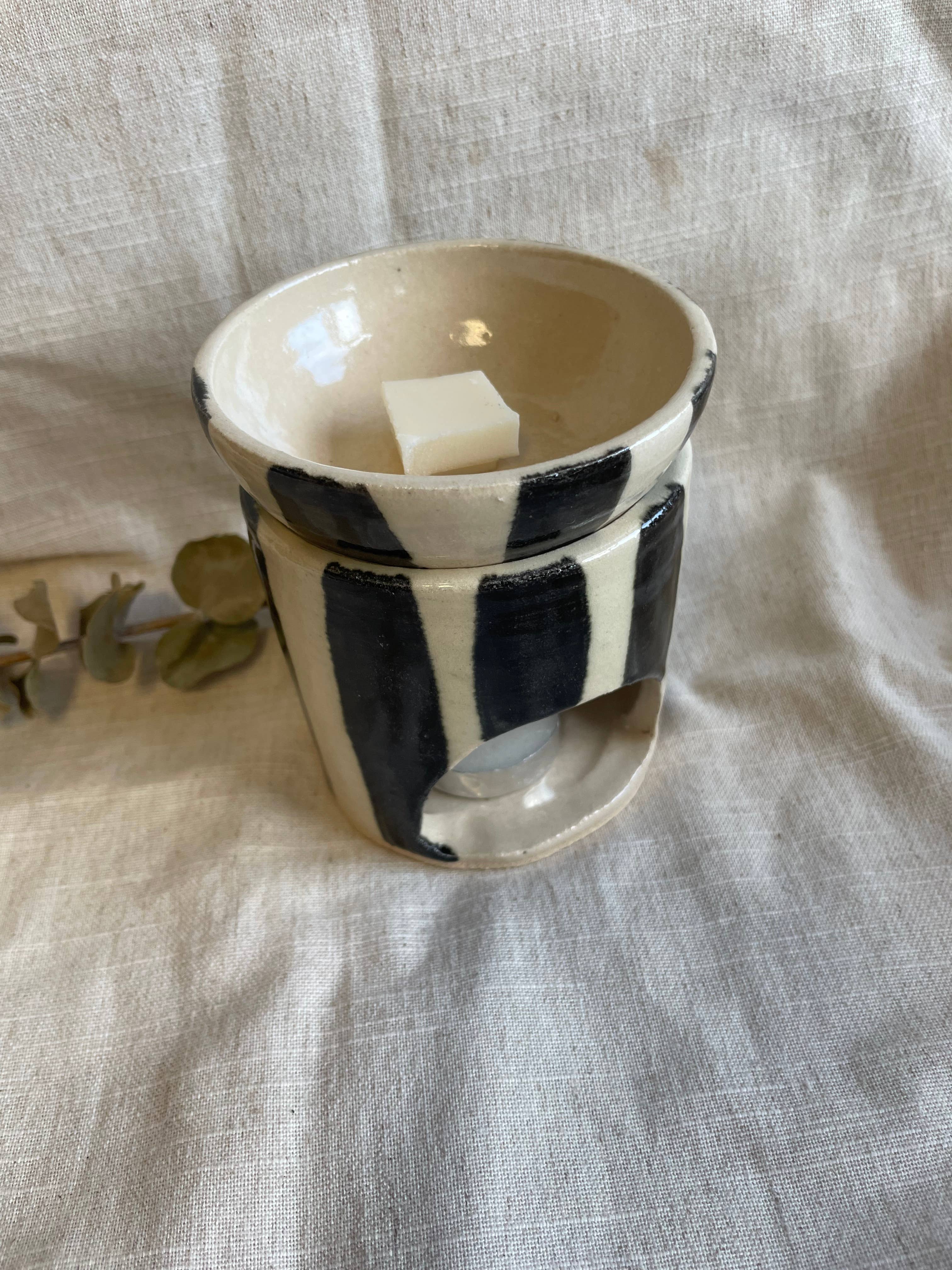 Charlotte Manser Ceramics – wholesale Wax warmer – Stripe Ceramic Wax/oil Burner2