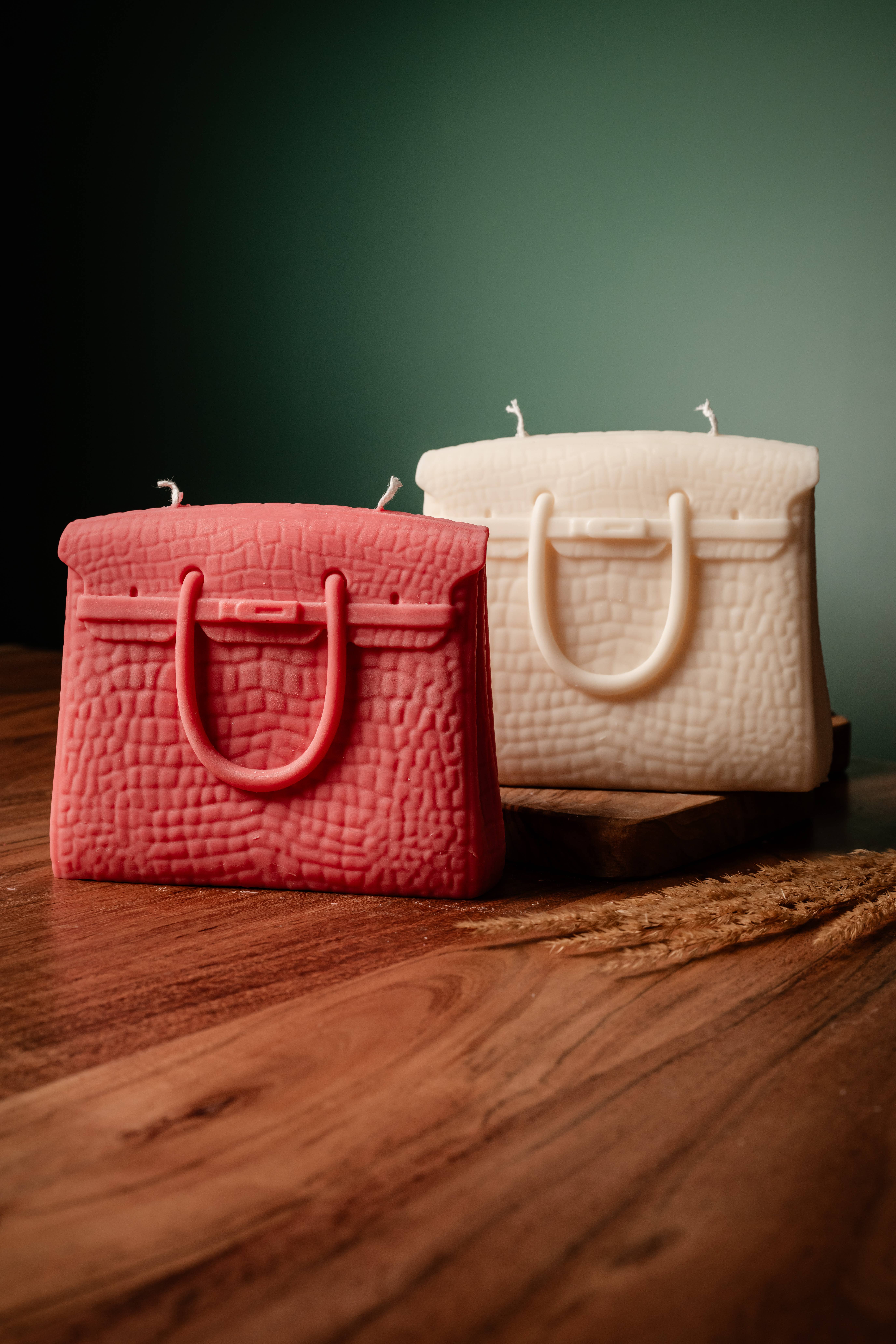 Allure CA - Wholesale Novelty Candle - Luxury Bag - Huge Handbag Purse Fashion Candle