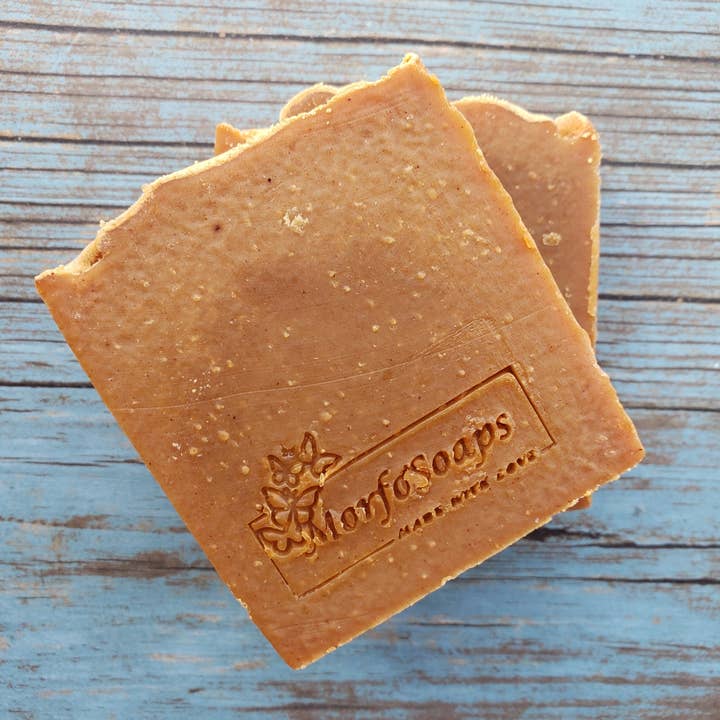 Morfosoaps - Wholesale Zeepblok - Handgemaakte kurkuma zeep8