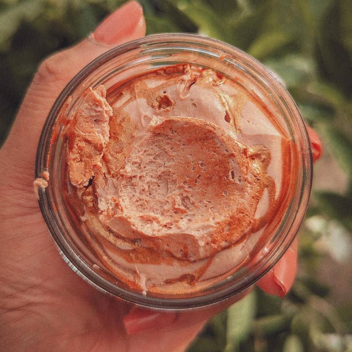 Kirsebærblomst Pisket Kropssoufflé - Naturlig Smør for engroshandel hos Poppy+Lily