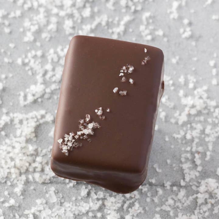 John Kelly Chocolates - Wholesale Fudge - Bulk Salted Truffle Fudge Bites1