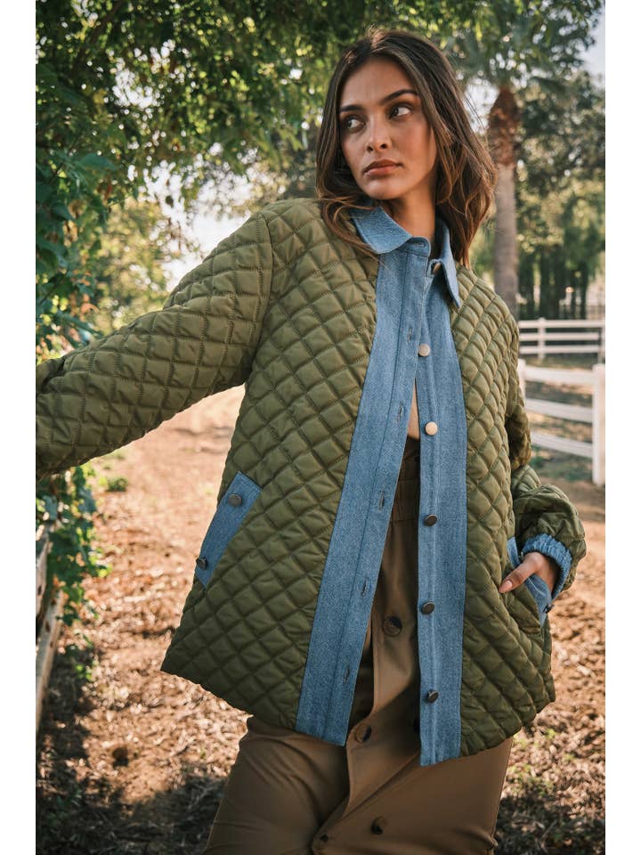 Ces Femme USA - Wholesale Puffer Jacket - Women's - Contrast Quilt Stitch Button Jacket / JIC80355