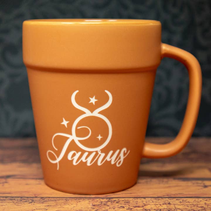 Taurus Bull Star Sign Zodiac Sign Etched Drinkware Barware for wholesale by Gifts of Glass & Wear