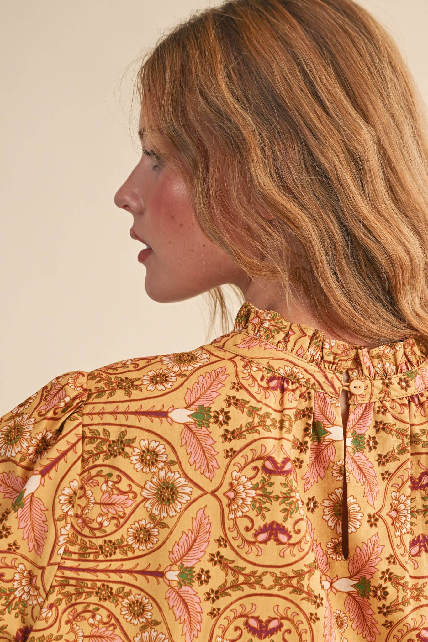 &MERCI - Wholesale Blouse - Women's - EXCLUSIVE FLORAL PRINT TOP WITH FLORAL TRIM MTP452815