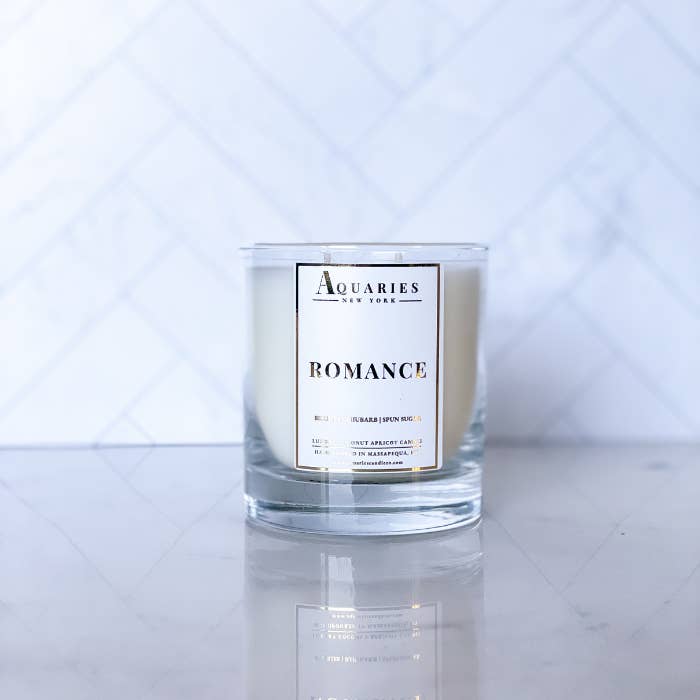 Bougie à la crème d'abricot et de noix de coco au champagne, à la pêche et à la framboise pour la vente par AQUARIES