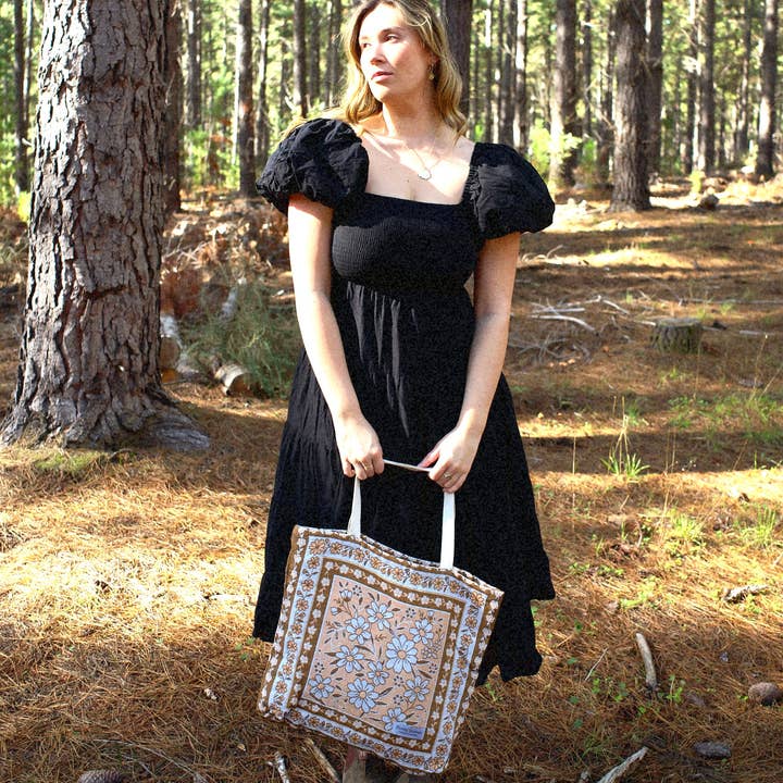 Sunni Scenes - Wholesale Tote bag – Women's - Gracie Beach Tote Bag4