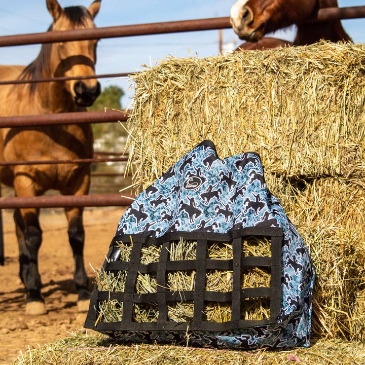 Schulz Equine – wholesale Horseback riding gear – Happy Trailer Hay Bag