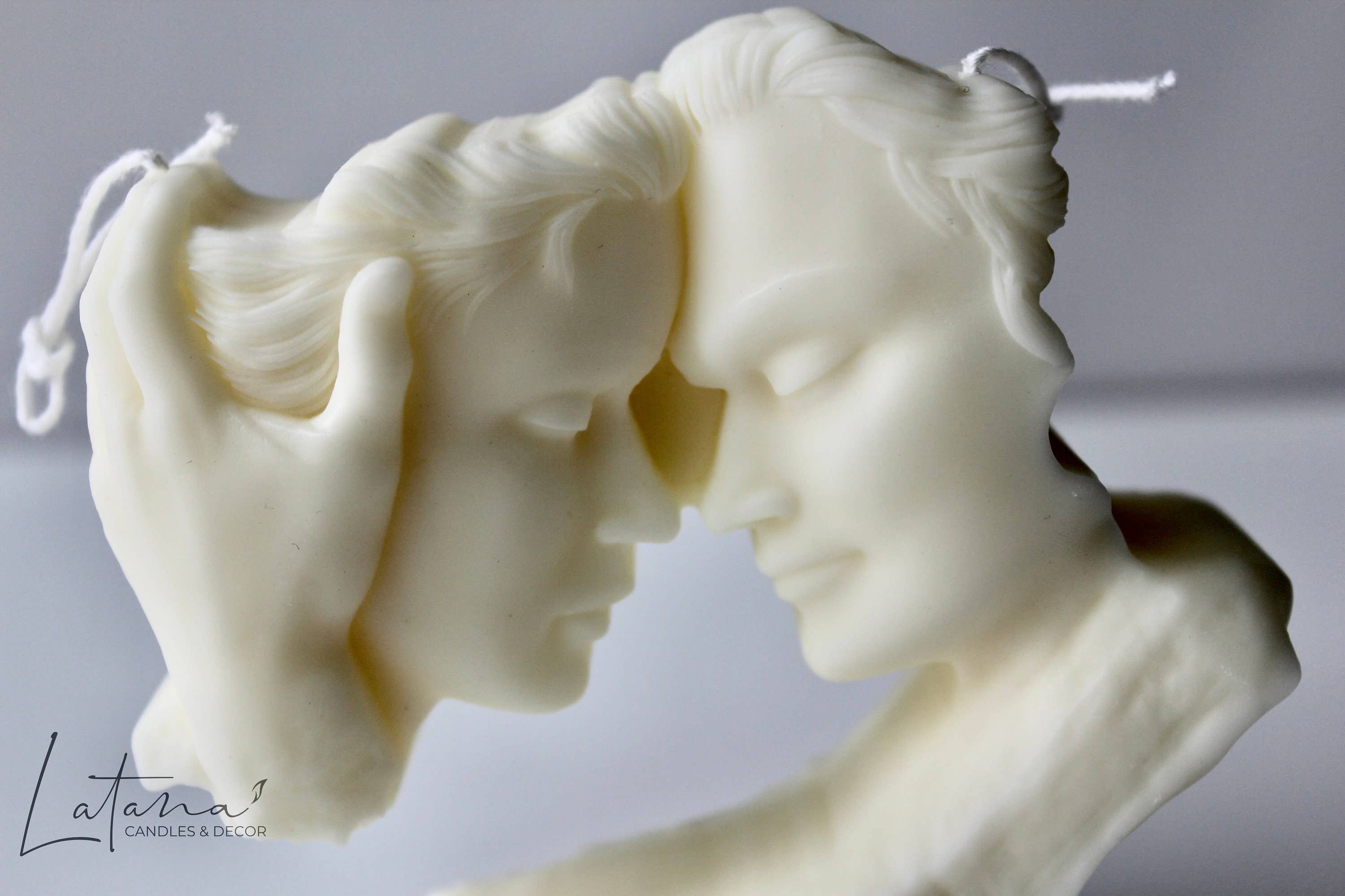 Latana Candles – wholesale Novelty candle – Love Candle | Couple Candle | Valentine Candle1