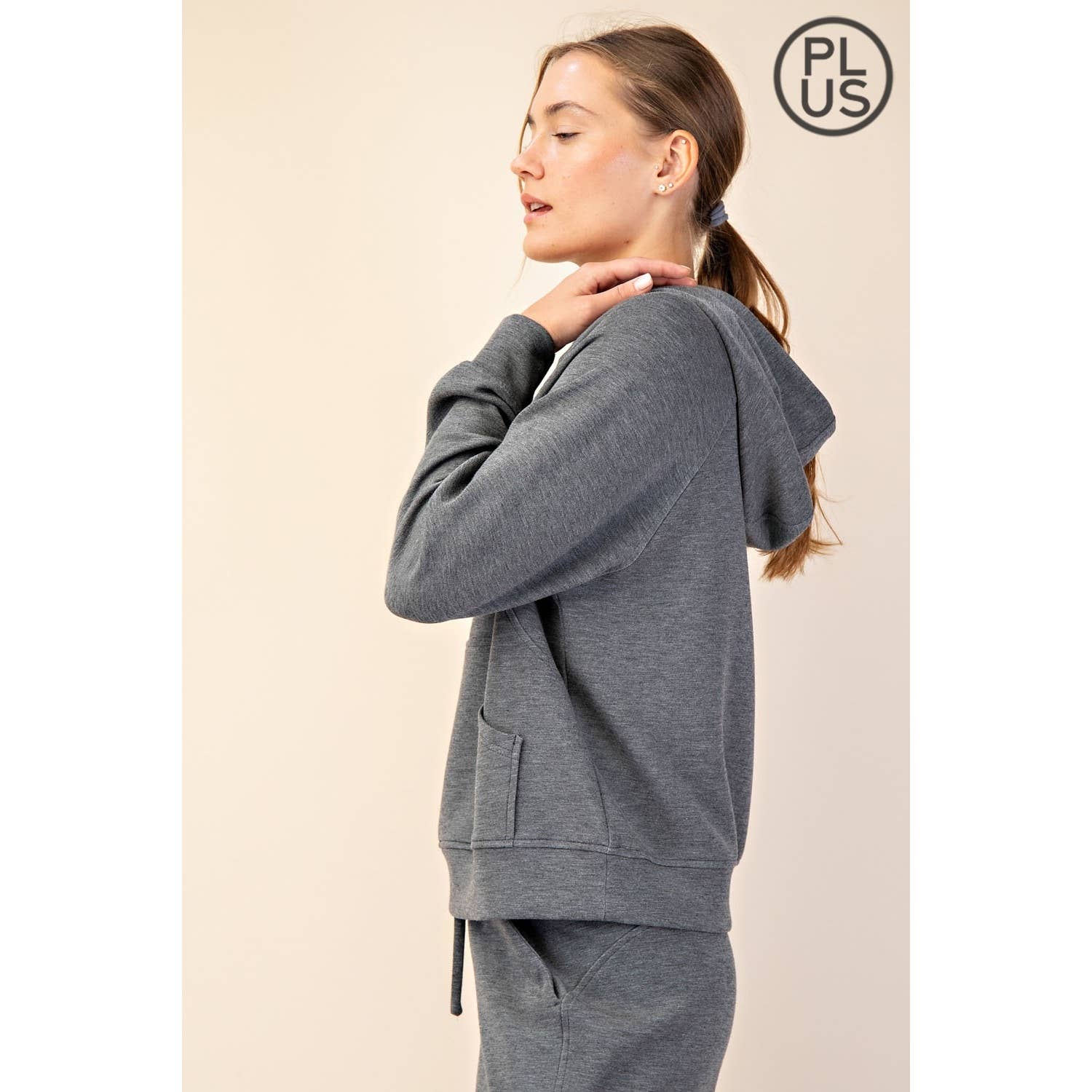 Rae Mode - Vente Veste de sport – femme - VESTE À CAPUCHE QUART DE ZIP EN SCUBA MODAL GRANDE TAILLE46