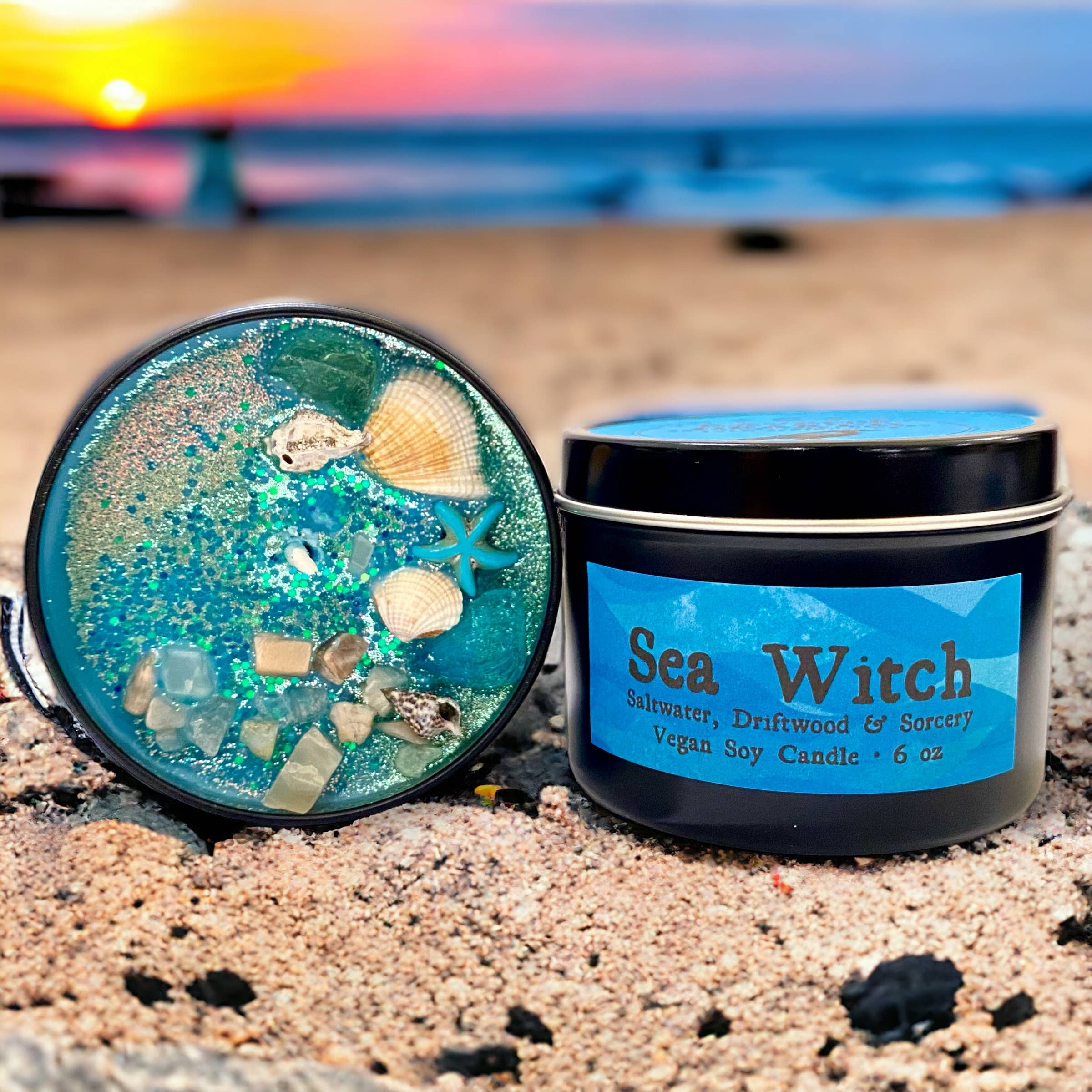 Raven’s Hearth – Großhandel Reisekerzen – Meereshexe Kerze | Duft nach Salzwasser & Treibholz | Tolles Geschenk1