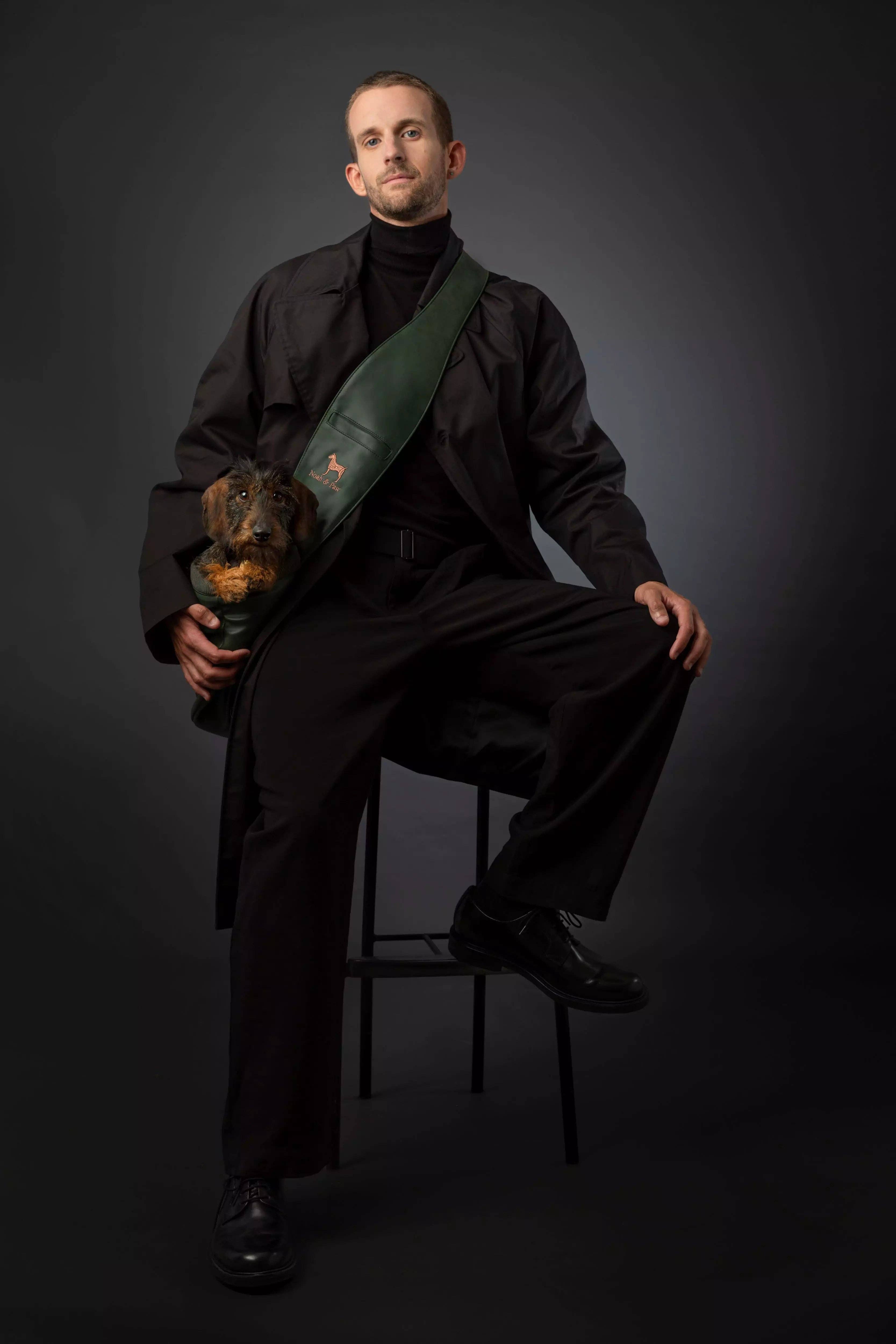 NOAH AND PAW LLC - Vente Caisse de transport – chat et chien - Porte-animal en bandoulière en cuir vegan avec triple sécurité9