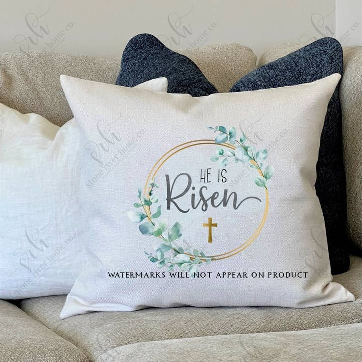 Housse de coussin de Pâques | Il est en résine | Il est ressuscité | Pâques pour la vente par Stone River Home Co