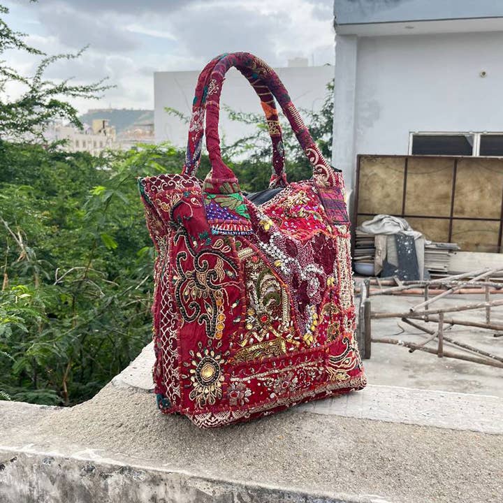 bhavnas boutique – wholesale Shoulder bag – women's – Woman's Khambaadiya Beads Work Zari Work Medium Shoulder Bag0