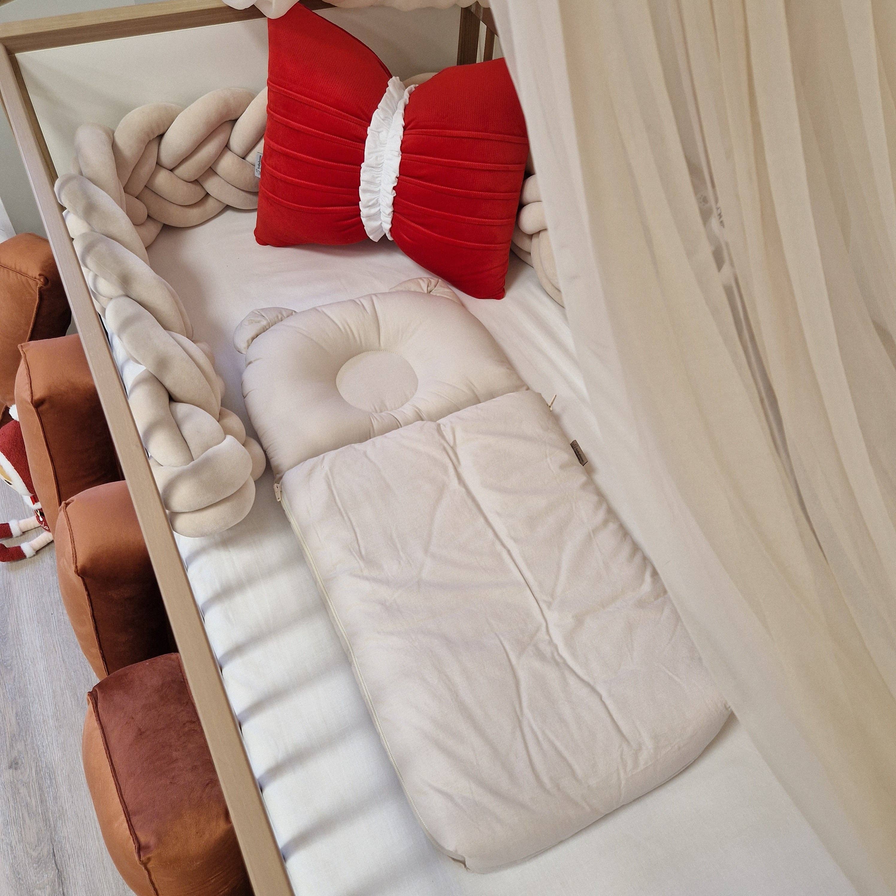 Lollkind GmbH - Wholesale Sleepsack - Baby - Baby sleeping bag with bear ears | Cotton6