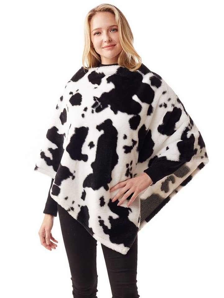 Hana – Engroshandel Poncho - Dame – Poncho i imiteret pels med ko-print