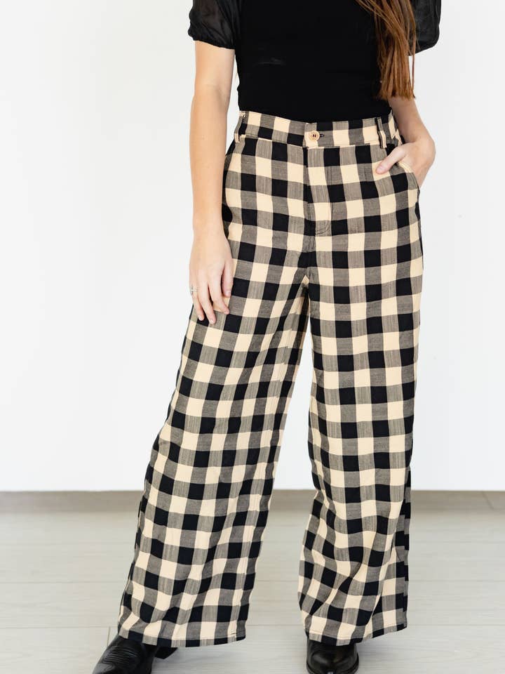 PANTALON GINGHAM NOIR TAN TH8001 (7 Pièces) pour la vente par Turquoise Haven