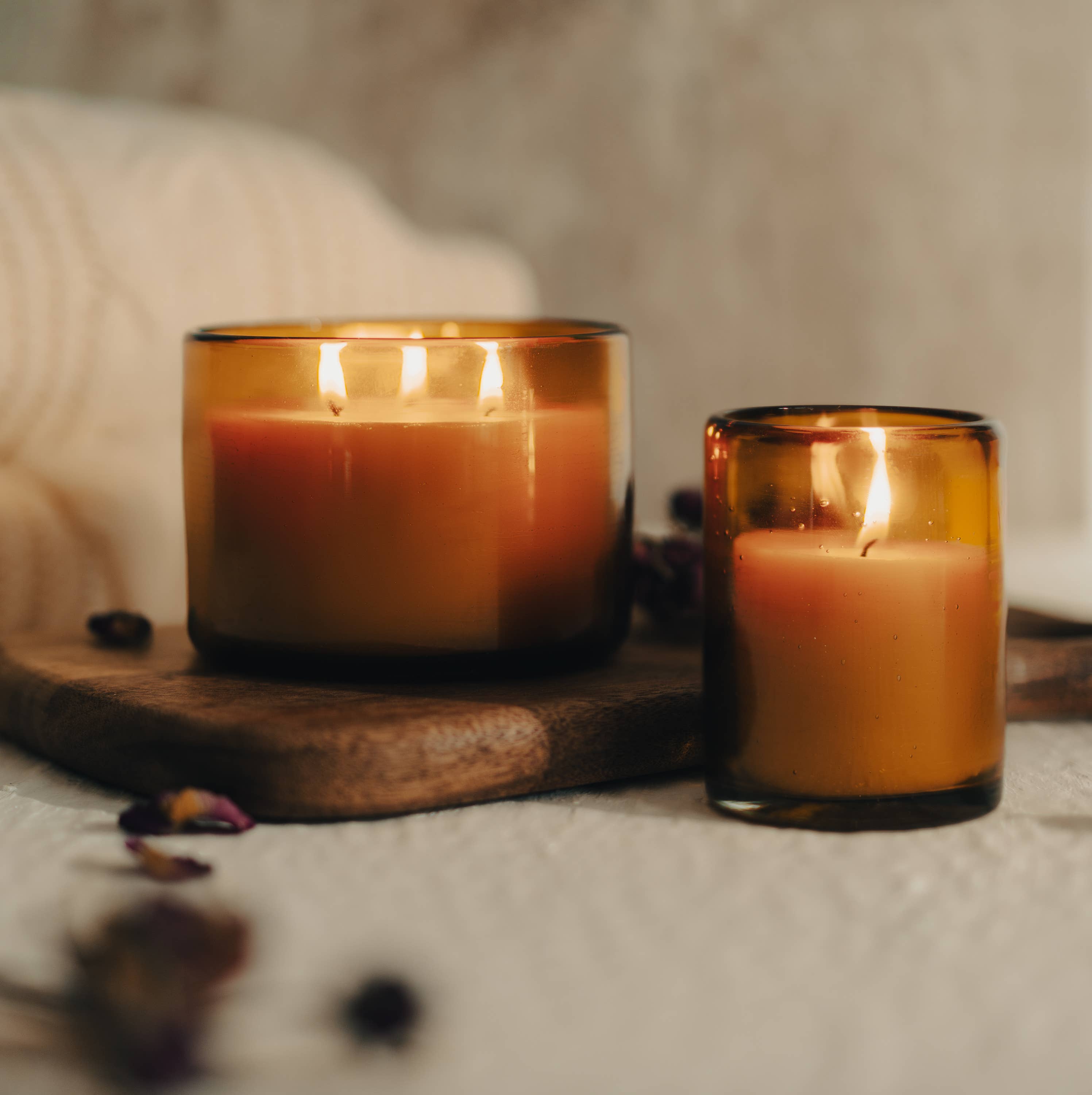 Bluecorn Candles - Wholesale Jar/Filled Candle - Pure Beeswax Jar Candle in Blown Glass Holder10