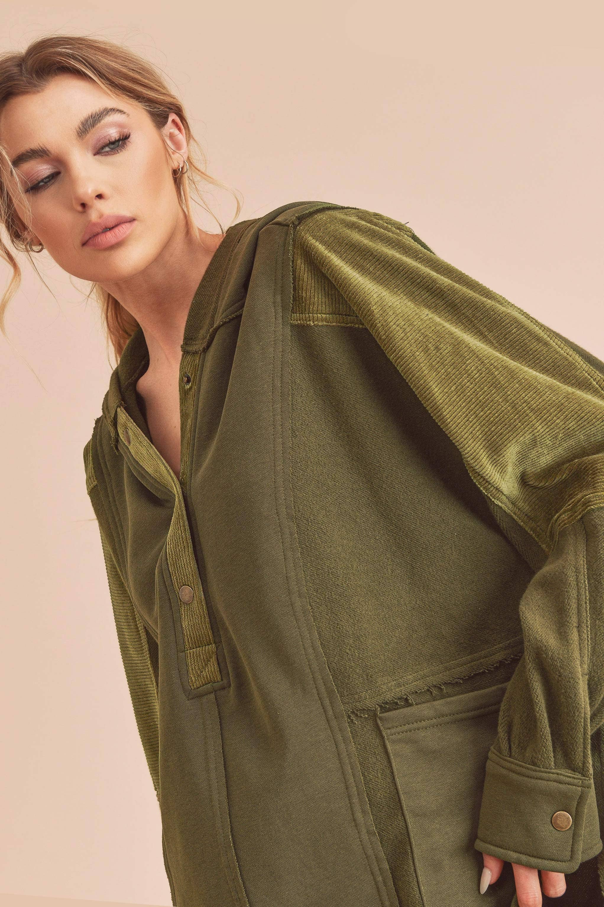 AEMI + CO - Wholesale Hoodie - Women's - 545AK Dove Pullover 541