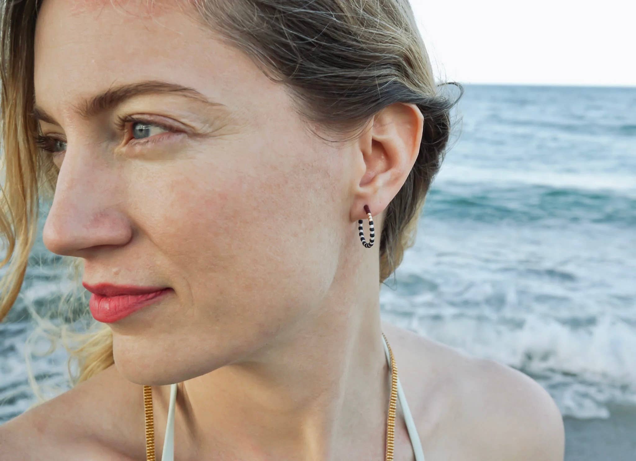 Alice Rise - Wholesale Hoop Earrings - Little Colorloop in Fairway Green1