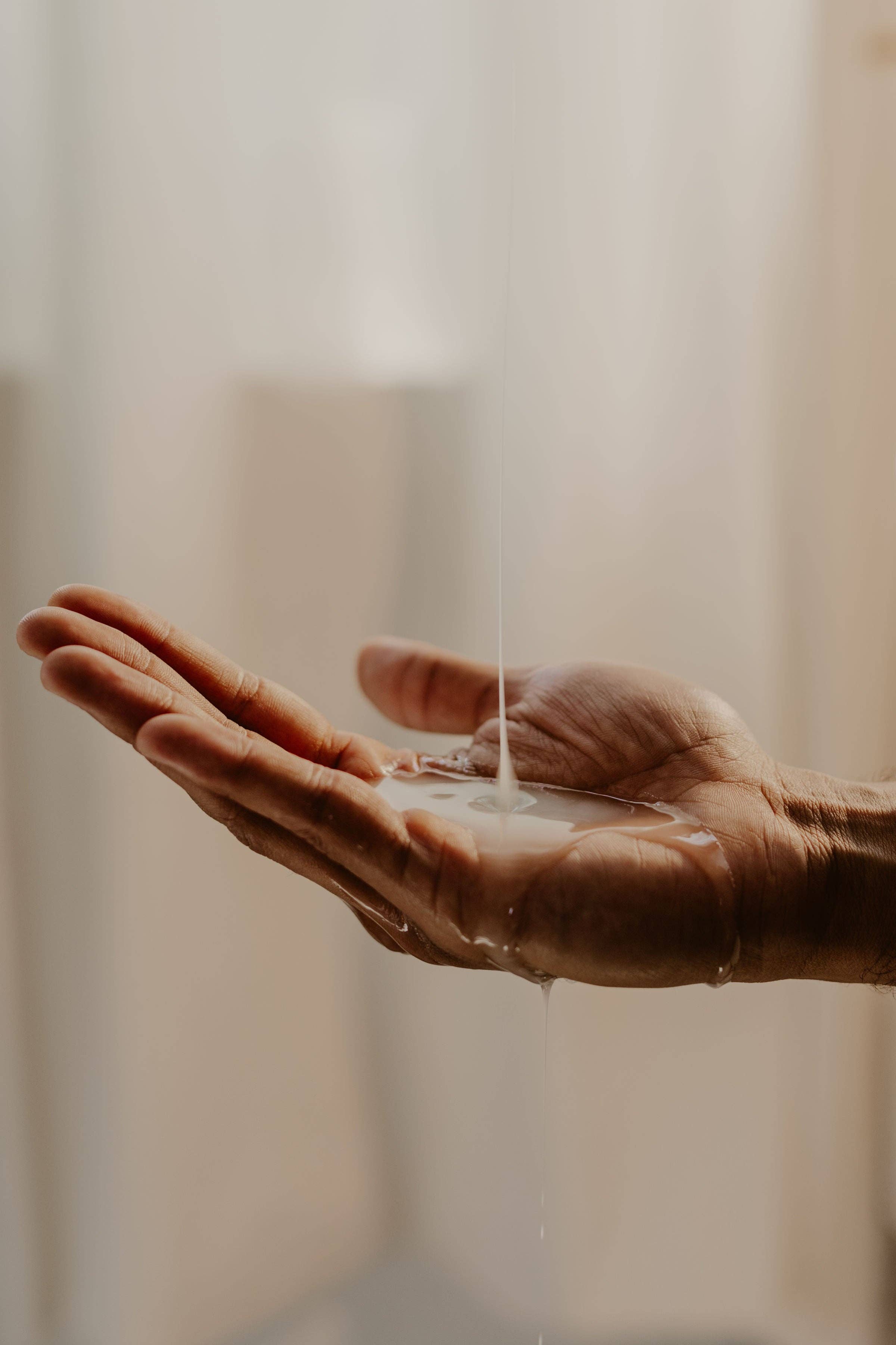 Apprenti - Wholesale Body Wash/Shower Gel - Cedarwood / Petitgrain Hand & Body Wash2