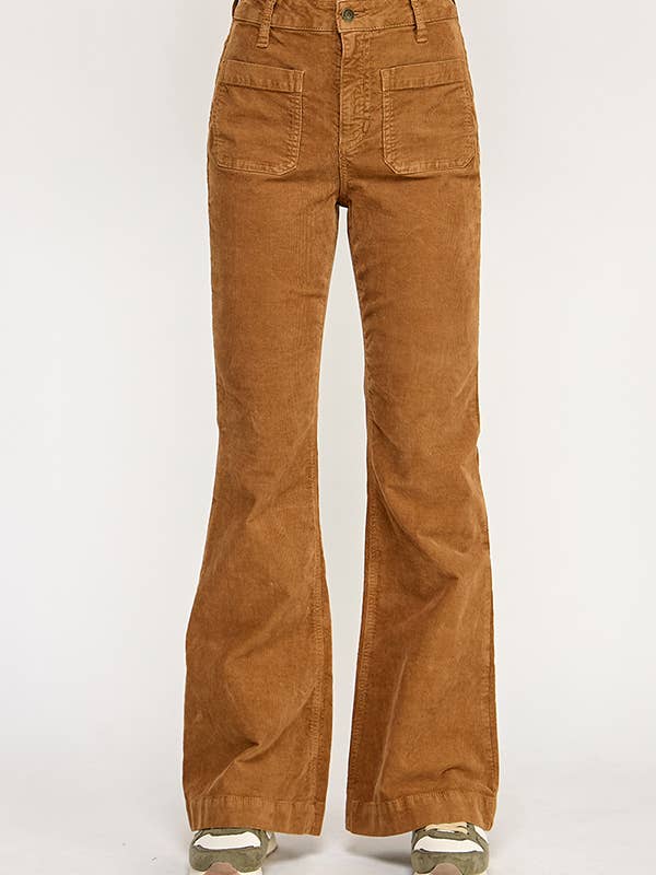 JEAN ÉVASÉ TAILLE HAUTE EN CAMEL (P-SP-P105CM) pour la vente par Phoenix Textile, Inc.