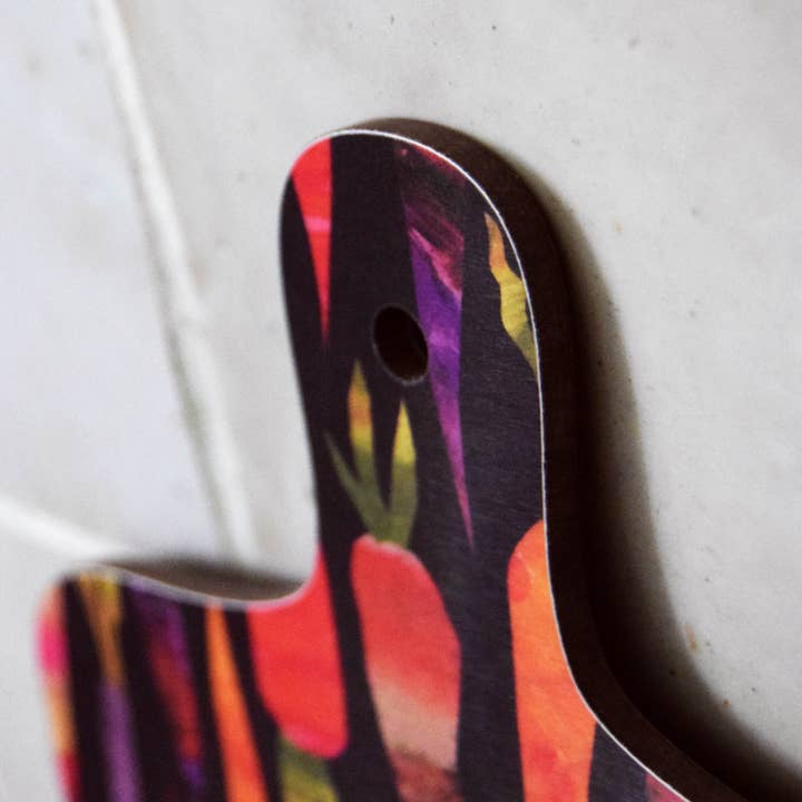 Freya Snow – wholesale Cutting board – Dark Carrots Mini Chopping Board / Melamine Cutting Board1