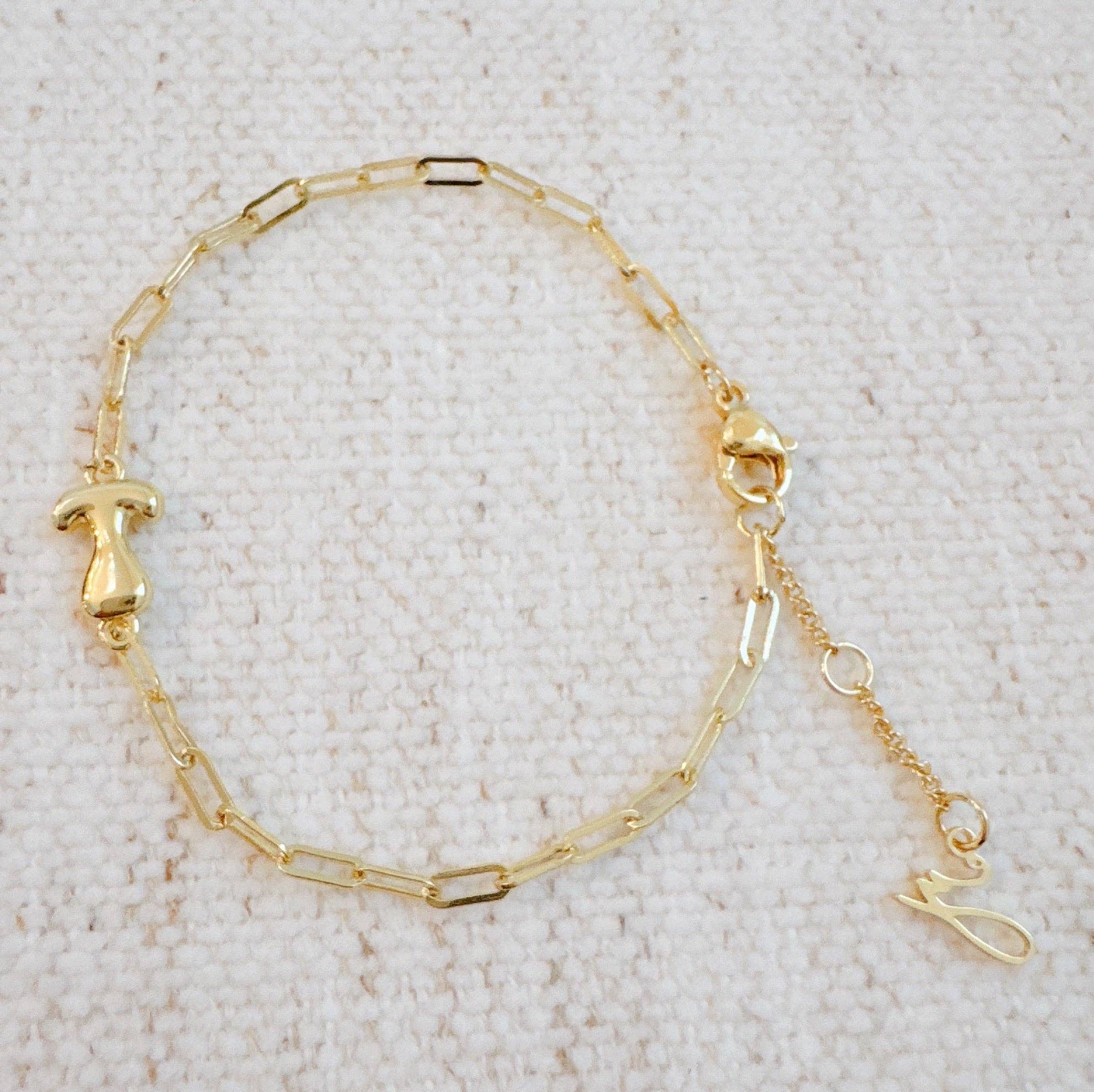 Ellison+Young - Wholesale Link & Chain Bracelet - Mini Balloon Initial Bracelet30