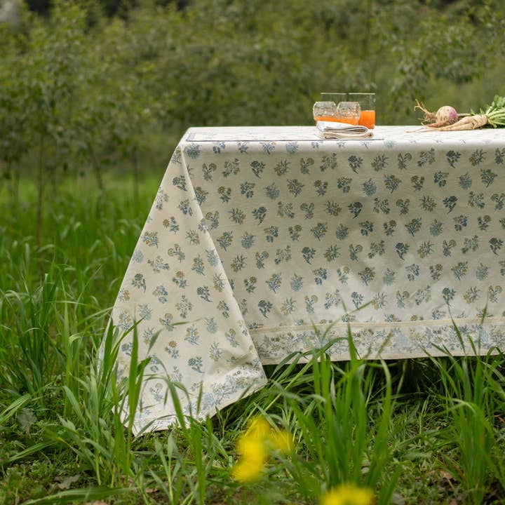 Asami Concept - Wholesale Tablecloth - Eco-Friendly Table Cloth - Toile Ivory0