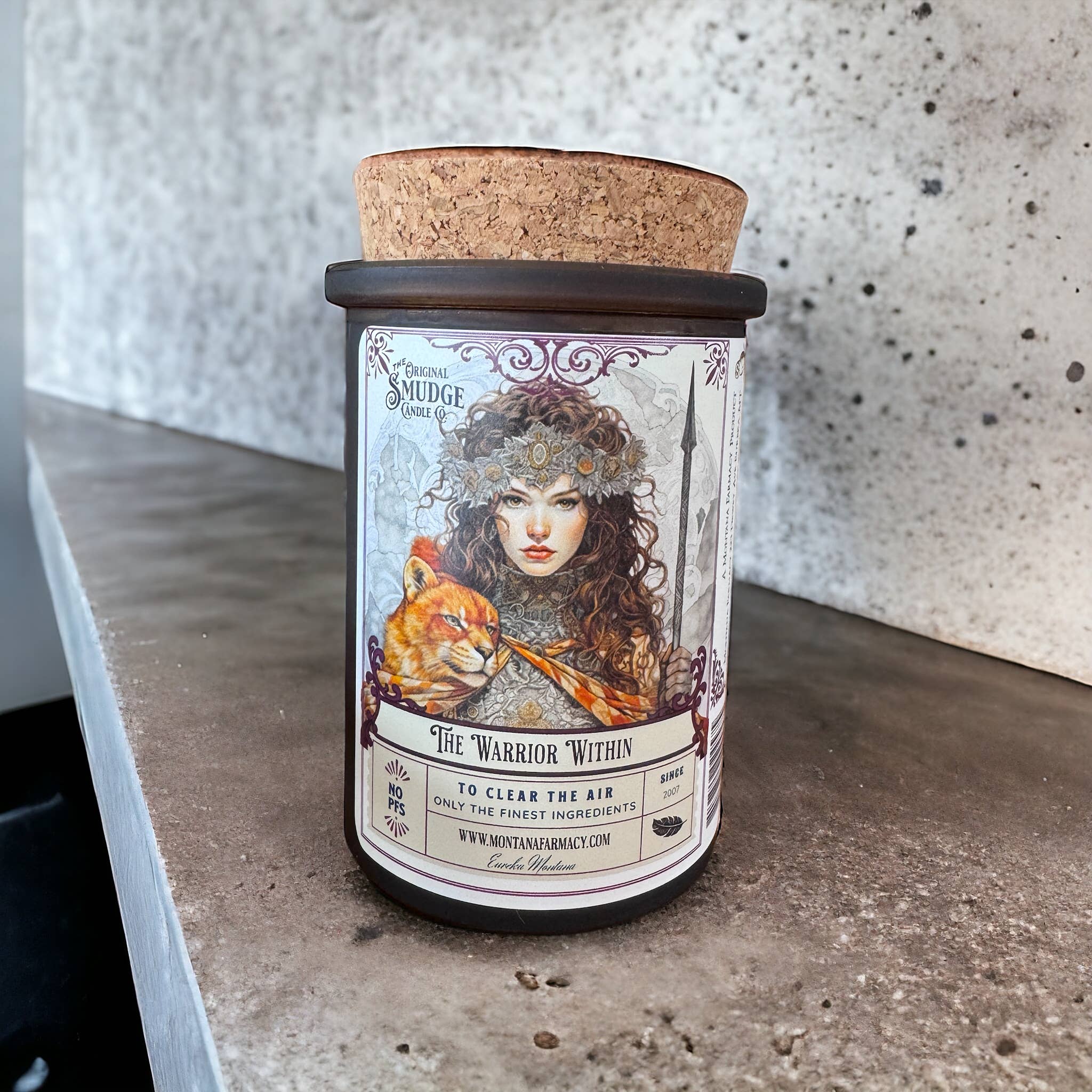 Montana Farmacy – Engroshandel Røgstift – Krigeren i Celtic Queen Smudge Candle4