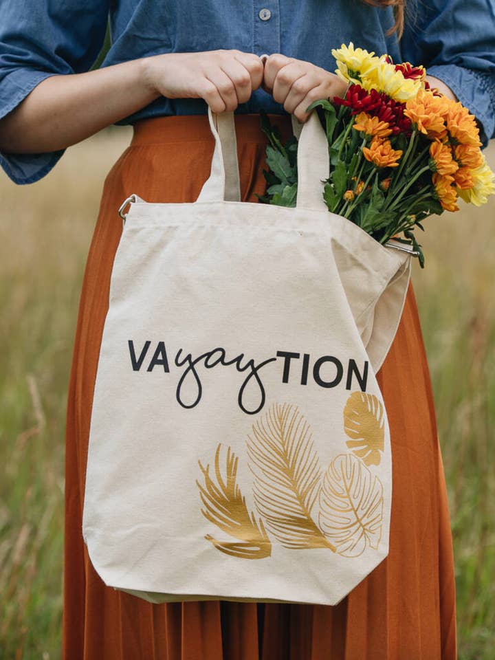 Tropical Vacation Holiday Luxury Beach Bag for wholesale by CloudsandCurrents