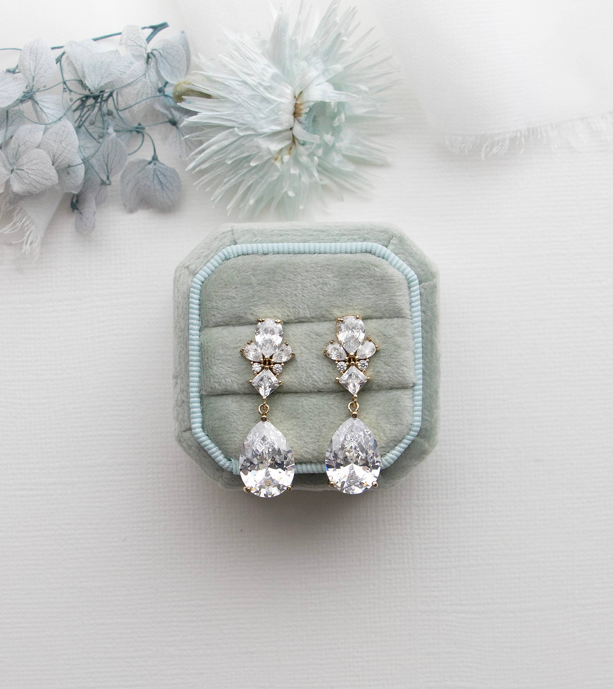 allureweddingjewelry - Wholesale Dangle Earrings - Pear Drops CZ Earrings2