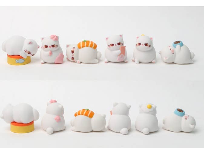 K-Wonderland - Wholesale Decorative Figurine - 
Hello, Mr. Nabi Cat Collectable Random Figure Ver.38