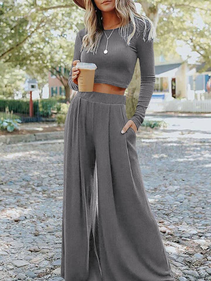 PRETTY BASH – Großhandel Loungewear-Set – Damen – Set aus geripptem Top und langer Hose für den Alltag