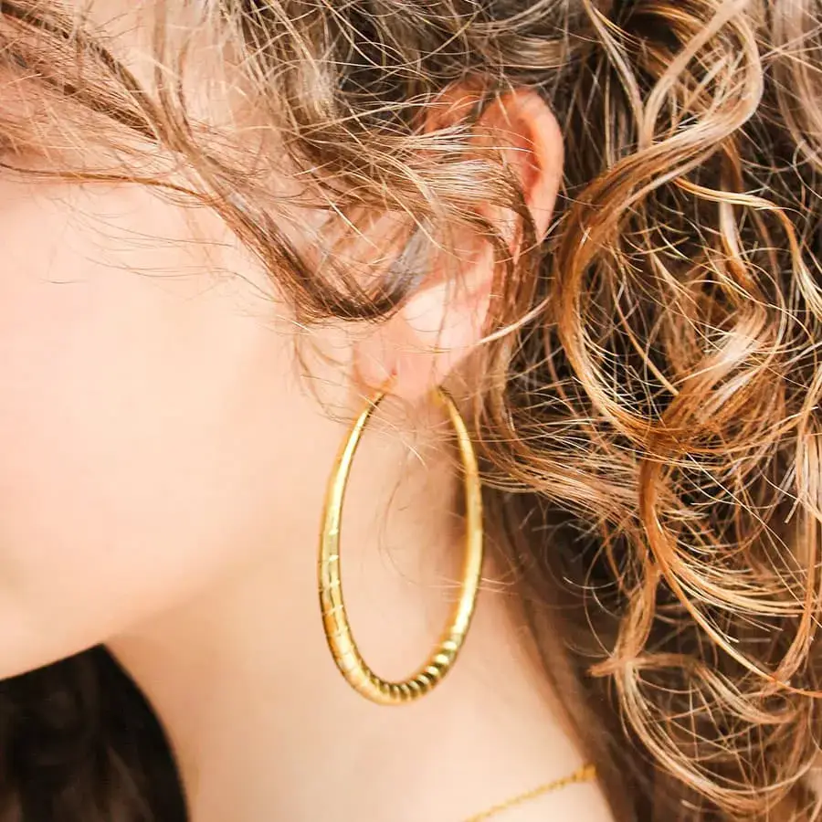 LOUIZ - Wholesale  - Large Hoop Earrings1