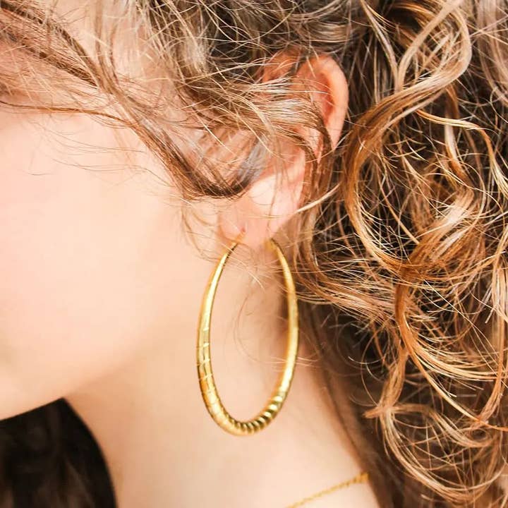 LOUIZ - Wholesale - Large Hoop Earrings1