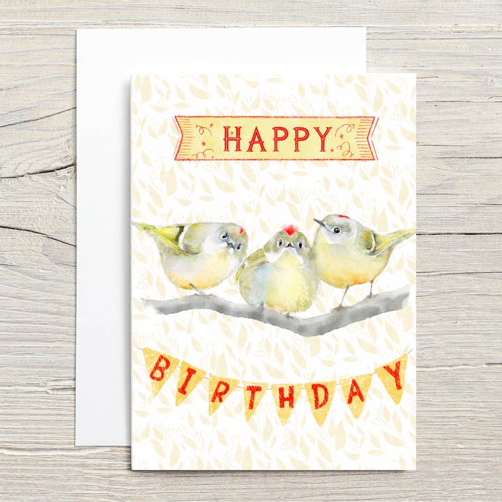 Sød fødselsdagskort med malede fugle på en gren for engroshandel hos Christy Obalek Illustration