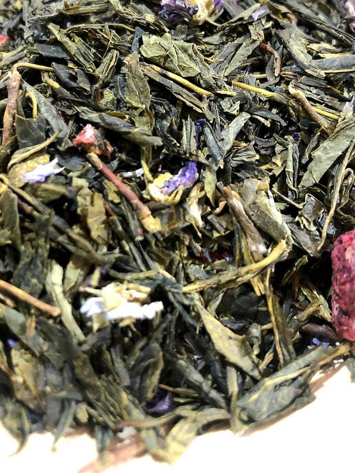 Frida 100G - Raspberry And Violet Green Tea for wholesale by Thés Lac Rose