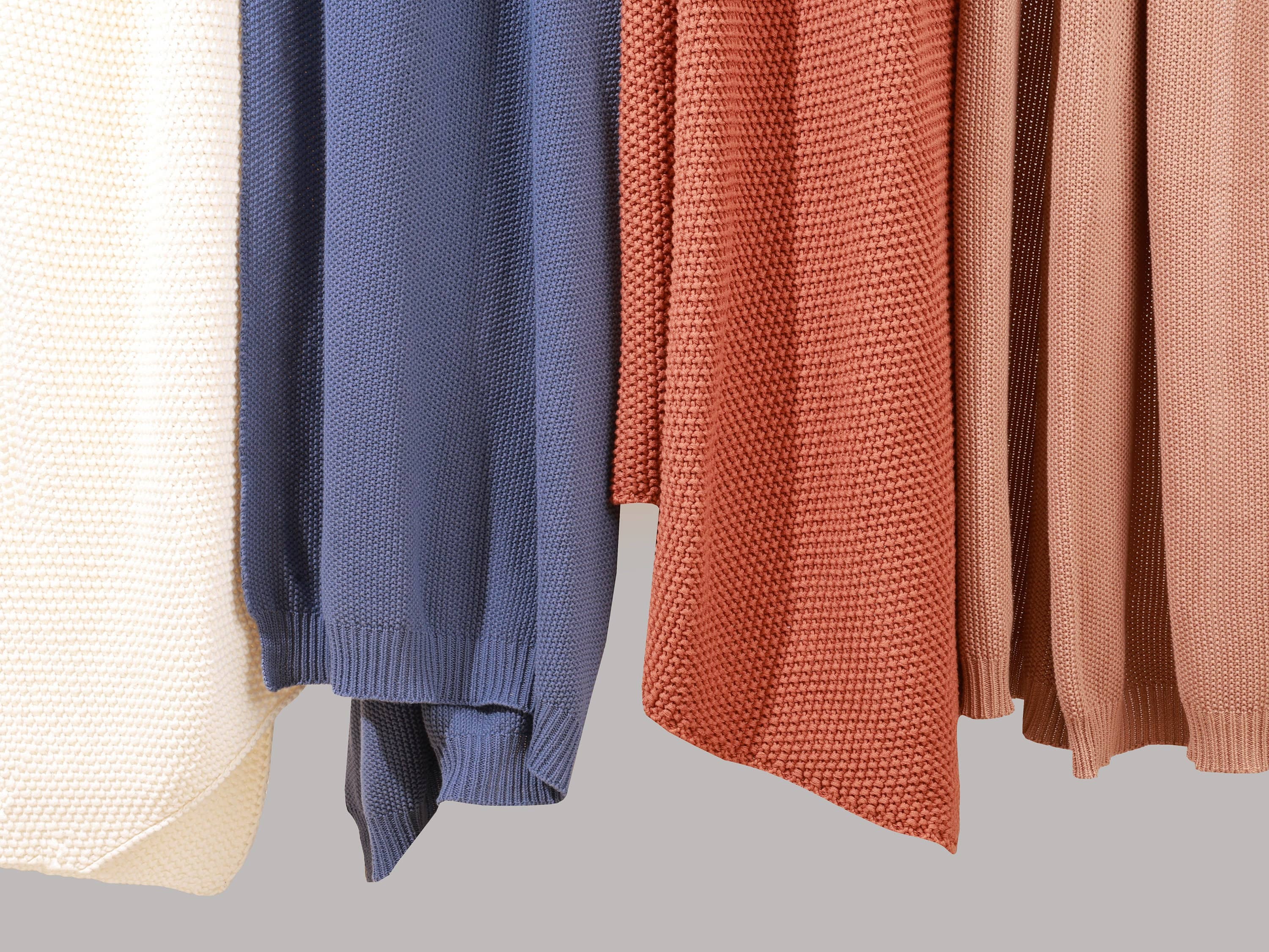 Whispering Threads - Vente Plaids - Jeté en coton léger | Tricot moderne, doux et respirant8